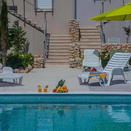 Isola Bella Croazia - C4 Povljana