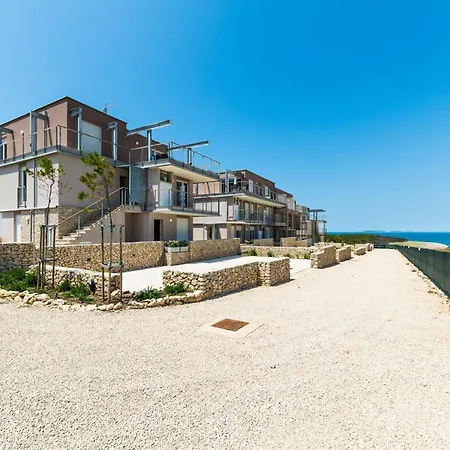 Isola Bella Croazia - C4 아파트 *